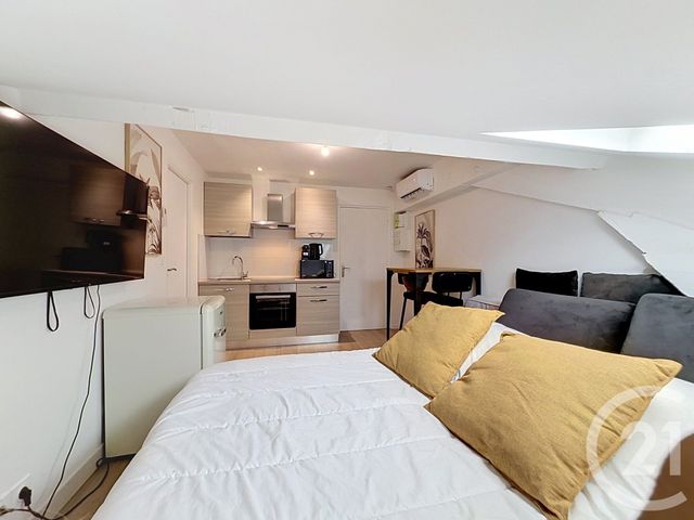 Appartement Studio &agrave; louer - 1 pi&egrave;ce - 14,37 m2 - Cannes - 06 - PROVENCE-ALPES-COTE-D-AZUR