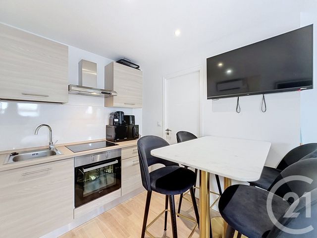 Appartement Studio &agrave; louer - 1 pi&egrave;ce - 17,01 m2 - Cannes - 06 - PROVENCE-ALPES-COTE-D-AZUR
