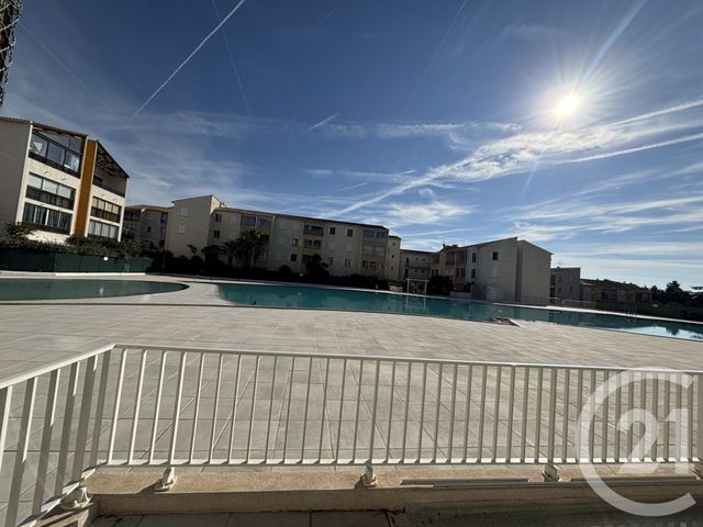 Appartement T2 &agrave; louer - 2 pi&egrave;ces - 26,89 m2 - Frejus - 83 - PROVENCE-ALPES-COTE-D-AZUR