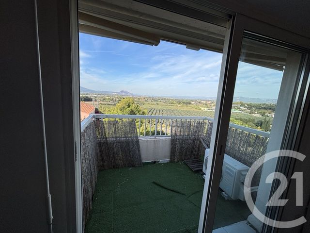 Appartement T2 &agrave; louer - 2 pi&egrave;ces - 26,89 m2 - Frejus - 83 - PROVENCE-ALPES-COTE-D-AZUR