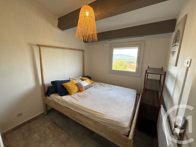 Appartement T2 &agrave; louer - 2 pi&egrave;ces - 26,89 m2 - Frejus - 83 - PROVENCE-ALPES-COTE-D-AZUR