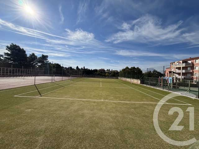 Appartement T2 &agrave; louer - 2 pi&egrave;ces - 26,89 m2 - Frejus - 83 - PROVENCE-ALPES-COTE-D-AZUR