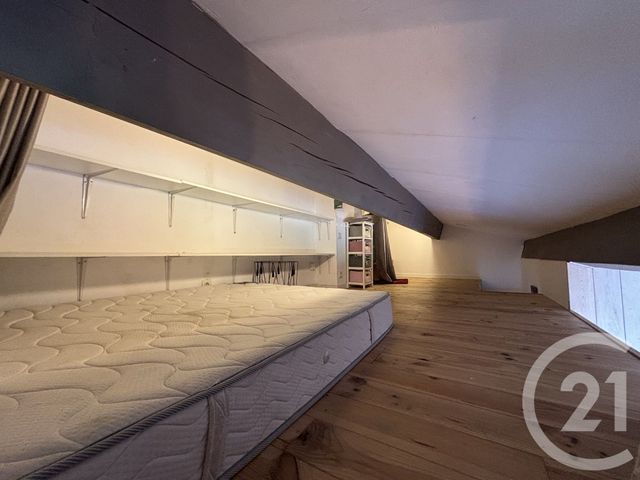 Appartement T2 &agrave; louer - 2 pi&egrave;ces - 26,89 m2 - Frejus - 83 - PROVENCE-ALPES-COTE-D-AZUR