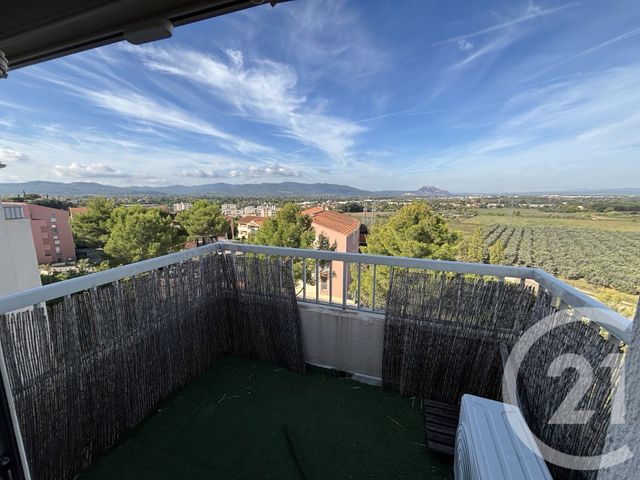 Appartement T2 &agrave; louer - 2 pi&egrave;ces - 26,89 m2 - Frejus - 83 - PROVENCE-ALPES-COTE-D-AZUR