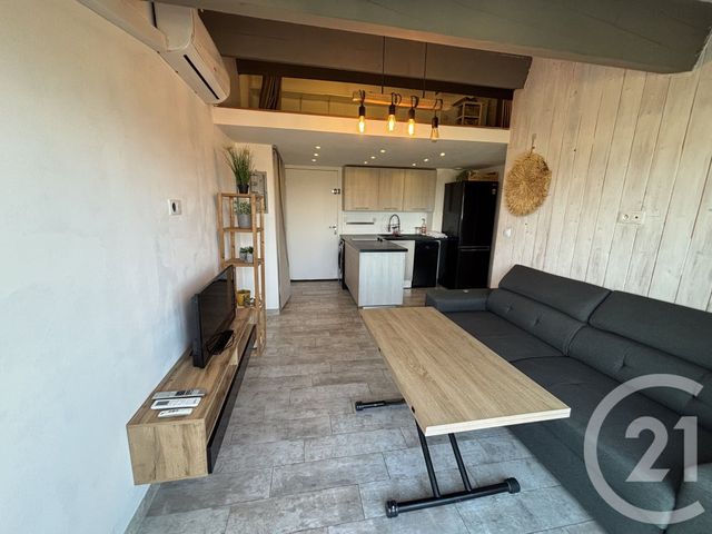 Appartement T2 &agrave; louer - 2 pi&egrave;ces - 26,89 m2 - Frejus - 83 - PROVENCE-ALPES-COTE-D-AZUR