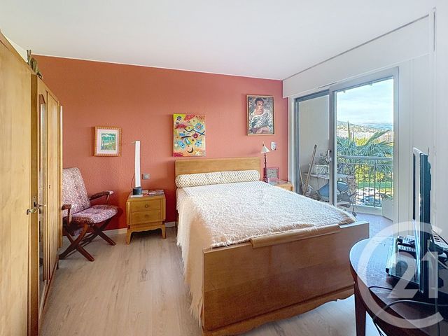 Appartement F3 à vendre - 3 pièces - 62,04 m2 - Mandelieu La Napoule - 06 - PROVENCE-ALPES-COTE-D-AZUR
