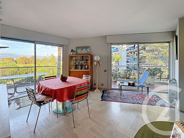 Appartement F3 à vendre - 3 pièces - 62,04 m2 - Mandelieu La Napoule - 06 - PROVENCE-ALPES-COTE-D-AZUR