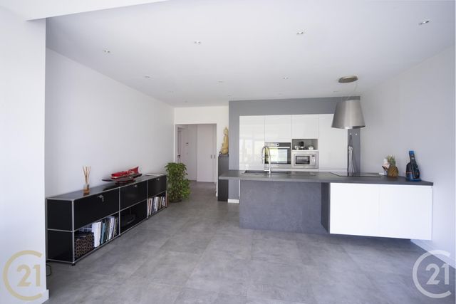 Appartement F3 à vendre - 3 pièces - 64,53 m2 - Mandelieu La Napoule - 06 - PROVENCE-ALPES-COTE-D-AZUR