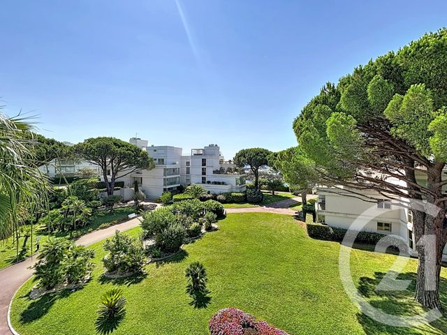 Appartement F1 &agrave; vendre - 1 pi&egrave;ce - 32,32 m2 - Mandelieu La Napoule - 06 - PROVENCE-ALPES-COTE-D-AZUR