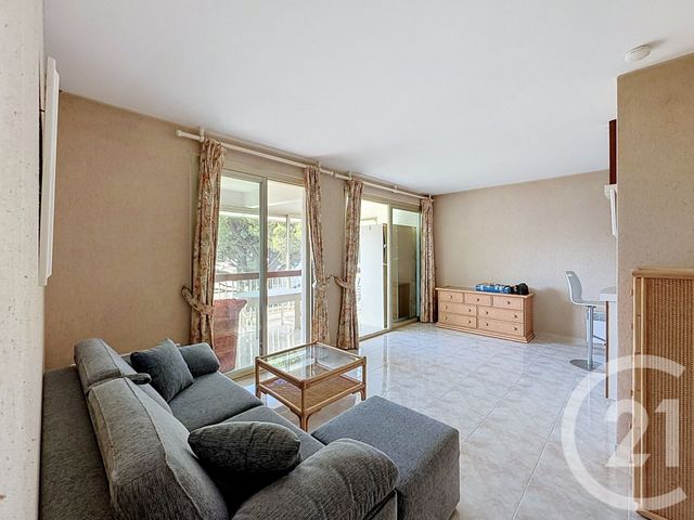 Appartement F1 &agrave; vendre - 1 pi&egrave;ce - 32,32 m2 - Mandelieu La Napoule - 06 - PROVENCE-ALPES-COTE-D-AZUR
