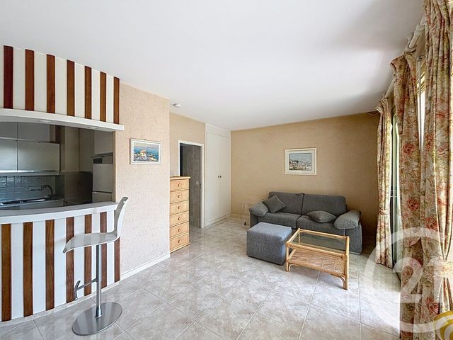 Appartement F1 &agrave; vendre - 1 pi&egrave;ce - 32,32 m2 - Mandelieu La Napoule - 06 - PROVENCE-ALPES-COTE-D-AZUR
