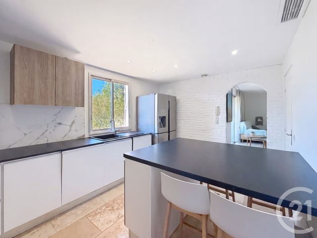 Maison &agrave; vendre - 5 pi&egrave;ces - 186,14 m2 - Frejus - 83 - PROVENCE-ALPES-COTE-D-AZUR