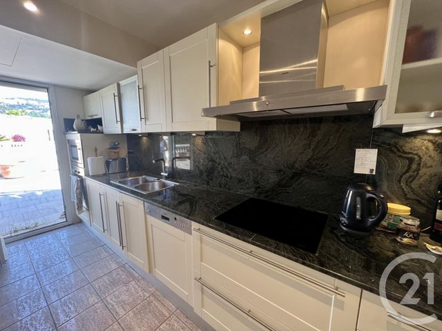 Appartement F4 &agrave; vendre - 4 pi&egrave;ces - 108,13 m2 - Mandelieu La Napoule - 06 - PROVENCE-ALPES-COTE-D-AZUR