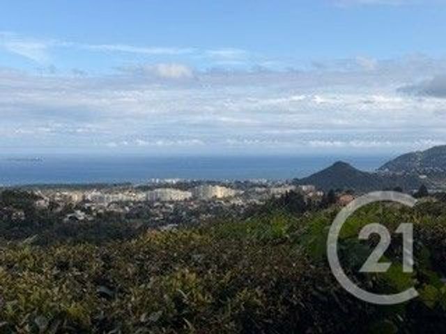 Appartement F3 &agrave; vendre - 3 pi&egrave;ces - 82 m2 - Mandelieu La Napoule - 06 - PROVENCE-ALPES-COTE-D-AZUR