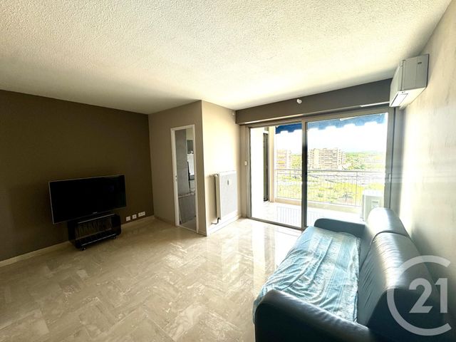 Appartement F1 à vendre - 1 pièce - 28,18 m2 - Mandelieu La Napoule - 06 - PROVENCE-ALPES-COTE-D-AZUR