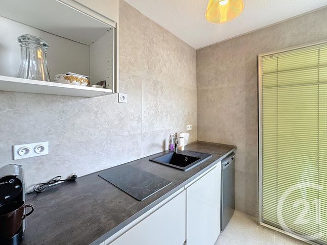 Appartement F1 à vendre - 1 pièce - 28,18 m2 - Mandelieu La Napoule - 06 - PROVENCE-ALPES-COTE-D-AZUR