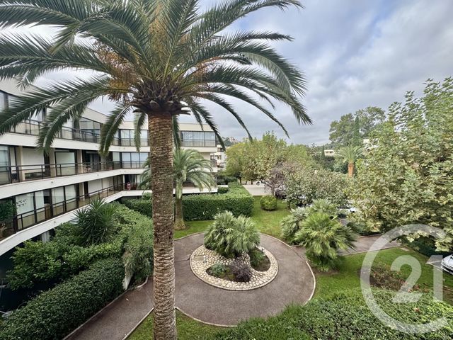 Appartement F2 à vendre - 2 pièces - 41,49 m2 - Mandelieu La Napoule - 06 - PROVENCE-ALPES-COTE-D-AZUR