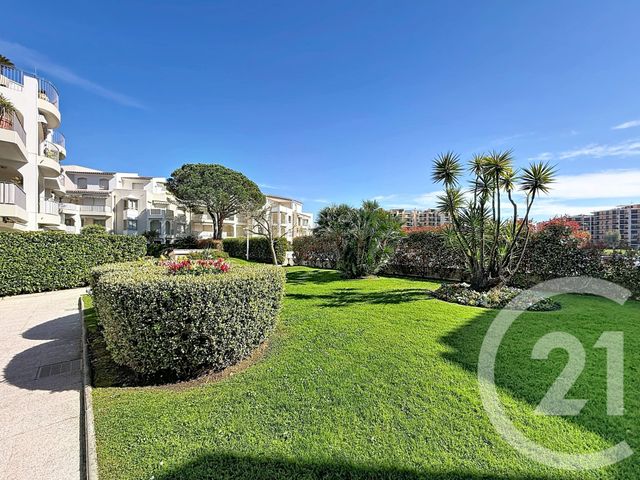 Appartement F2 &agrave; vendre - 2 pi&egrave;ces - 48,92 m2 - Mandelieu La Napoule - 06 - PROVENCE-ALPES-COTE-D-AZUR