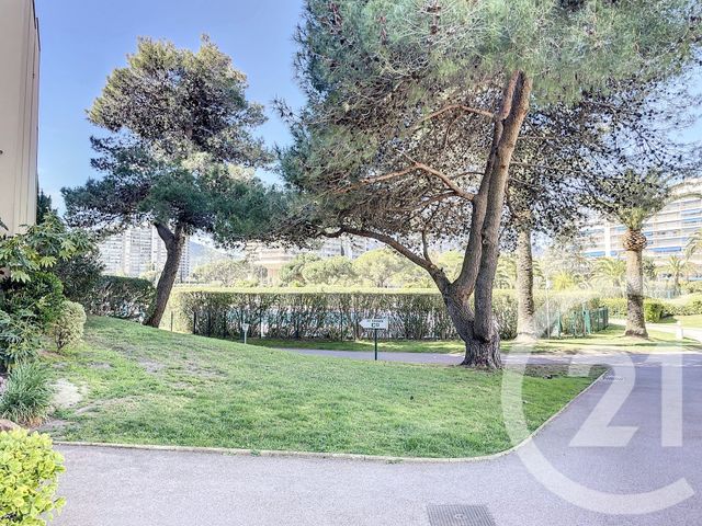 Appartement F2 &agrave; vendre - 2 pi&egrave;ces - 54,79 m2 - Mandelieu La Napoule - 06 - PROVENCE-ALPES-COTE-D-AZUR