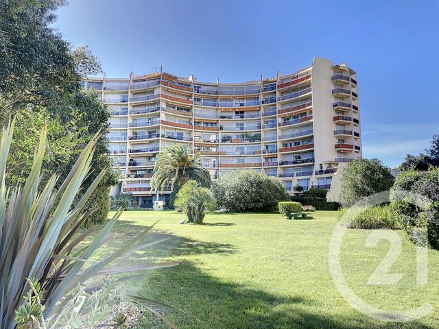 Appartement F2 &agrave; vendre - 2 pi&egrave;ces - 54,79 m2 - Mandelieu La Napoule - 06 - PROVENCE-ALPES-COTE-D-AZUR