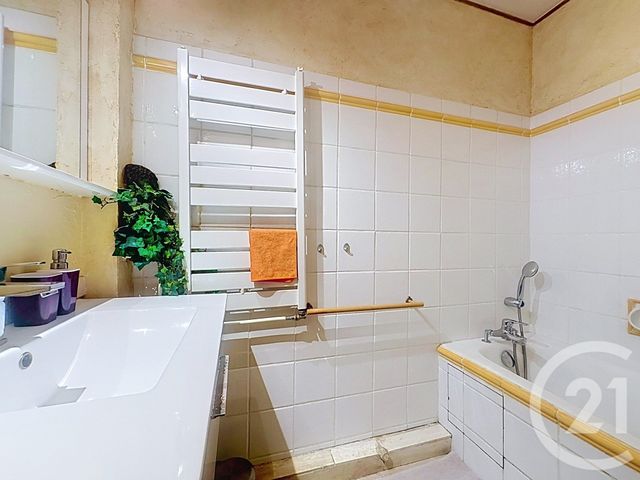 Appartement F2 &agrave; vendre - 2 pi&egrave;ces - 54,79 m2 - Mandelieu La Napoule - 06 - PROVENCE-ALPES-COTE-D-AZUR