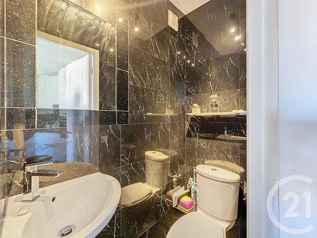 Appartement F2 &agrave; vendre - 2 pi&egrave;ces - 45,03 m2 - Mandelieu La Napoule - 06 - PROVENCE-ALPES-COTE-D-AZUR