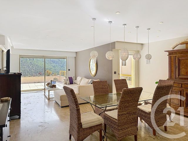 Appartement F5 à vendre - 5 pièces - 122,57 m2 - Mandelieu La Napoule - 06 - PROVENCE-ALPES-COTE-D-AZUR