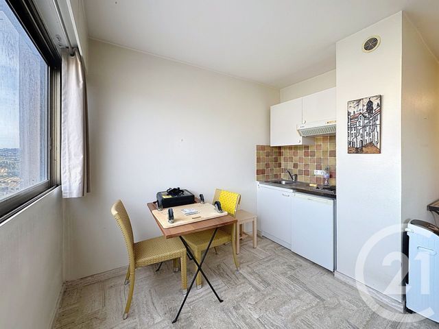 Appartement F1 &agrave; vendre - 1 pi&egrave;ce - 26,68 m2 - Mandelieu La Napoule - 06 - PROVENCE-ALPES-COTE-D-AZUR