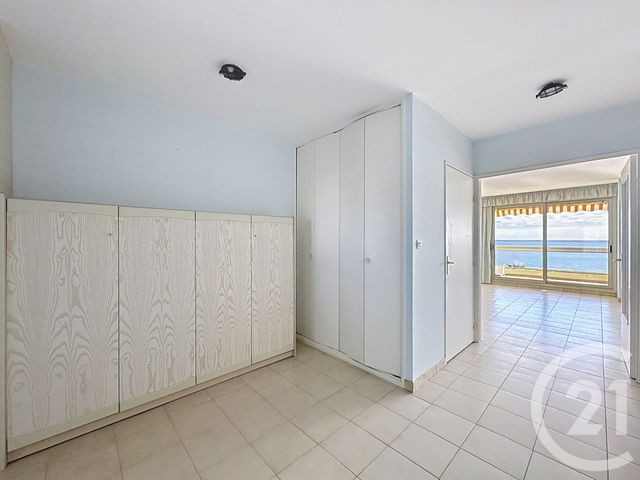 Appartement F3 à vendre - 3 pièces - 55,28 m2 - Cannes La Bocca - 06 - PROVENCE-ALPES-COTE-D-AZUR