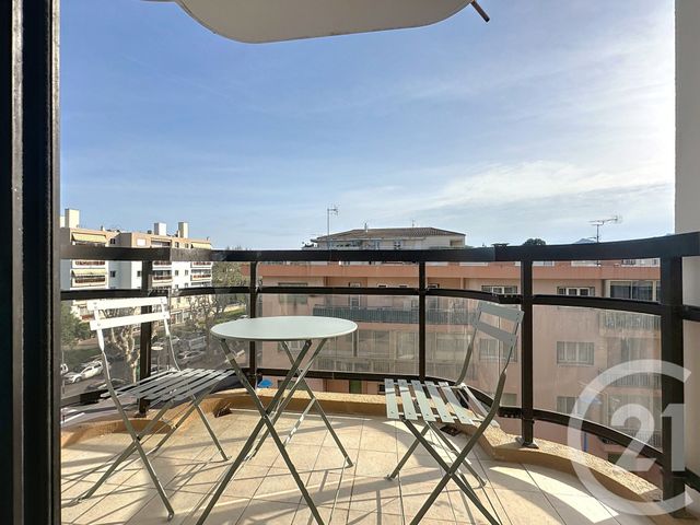 Appartement F3 à vendre - 3 pièces - 53,14 m2 - Mandelieu La Napoule - 06 - PROVENCE-ALPES-COTE-D-AZUR