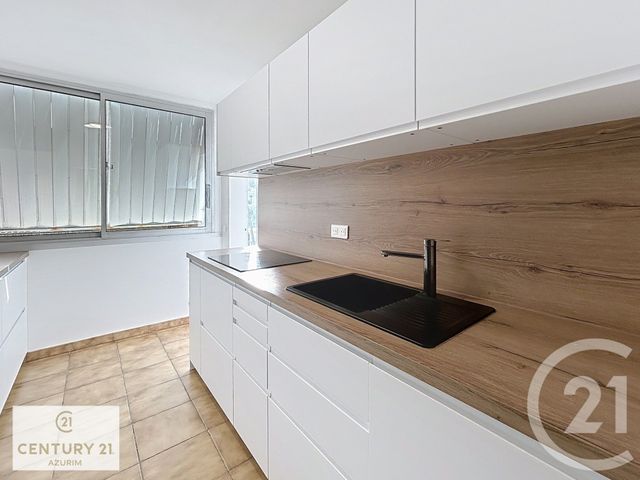 Appartement F4 à vendre - 4 pièces - 85,83 m2 - Le Cannet - 06 - PROVENCE-ALPES-COTE-D-AZUR