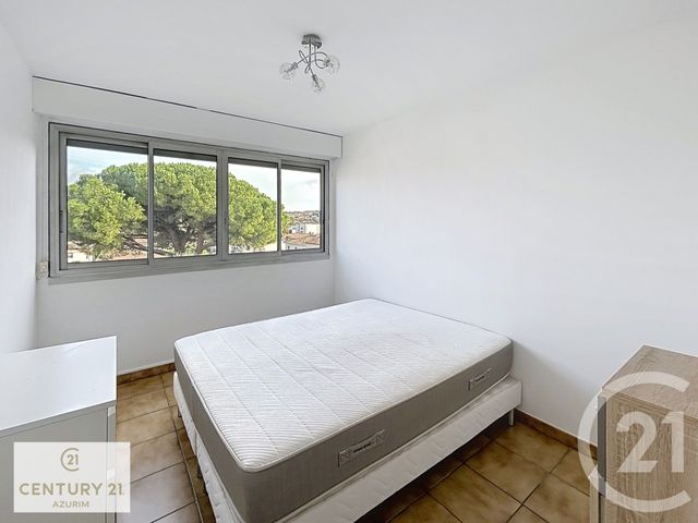 Appartement F4 à vendre - 4 pièces - 85,83 m2 - Le Cannet - 06 - PROVENCE-ALPES-COTE-D-AZUR