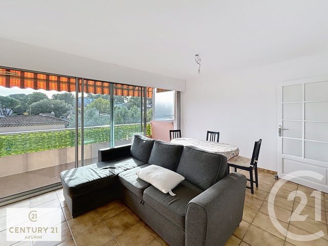 Appartement F4 à vendre - 4 pièces - 85,83 m2 - Le Cannet - 06 - PROVENCE-ALPES-COTE-D-AZUR
