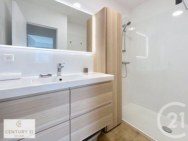 Appartement F4 à vendre - 4 pièces - 85,83 m2 - Le Cannet - 06 - PROVENCE-ALPES-COTE-D-AZUR