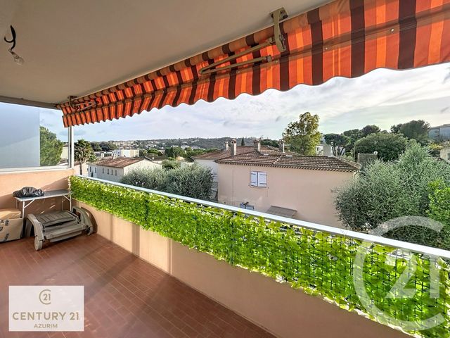 Appartement F4 à vendre - 4 pièces - 85,83 m2 - Le Cannet - 06 - PROVENCE-ALPES-COTE-D-AZUR