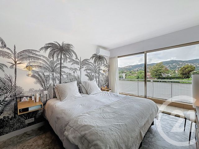 Appartement F3 à vendre - 3 pièces - 72,18 m2 - Mandelieu La Napoule - 06 - PROVENCE-ALPES-COTE-D-AZUR