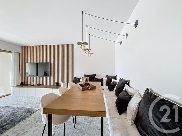 Appartement F3 à vendre - 3 pièces - 72,18 m2 - Mandelieu La Napoule - 06 - PROVENCE-ALPES-COTE-D-AZUR