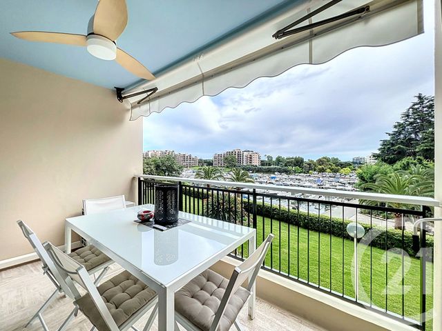 Appartement F3 à vendre - 3 pièces - 72,18 m2 - Mandelieu La Napoule - 06 - PROVENCE-ALPES-COTE-D-AZUR