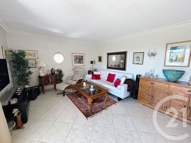 Appartement F3 &agrave; vendre - 3 pi&egrave;ces - 70,25 m2 - Mandelieu La Napoule - 06 - PROVENCE-ALPES-COTE-D-AZUR