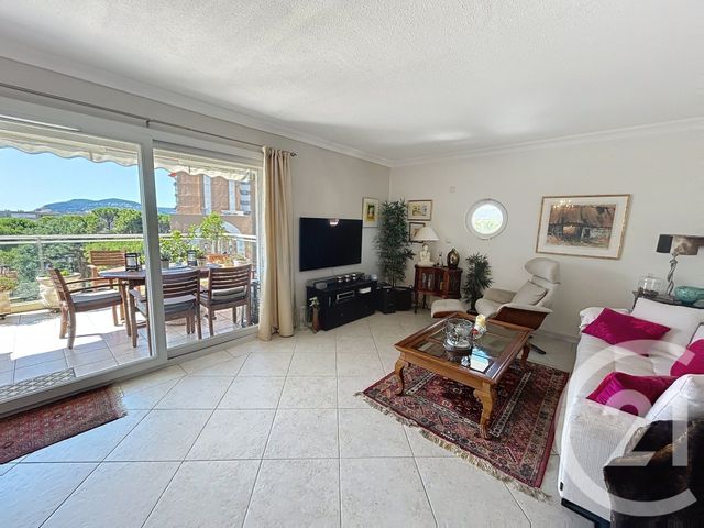 Appartement F3 &agrave; vendre - 3 pi&egrave;ces - 70,25 m2 - Mandelieu La Napoule - 06 - PROVENCE-ALPES-COTE-D-AZUR