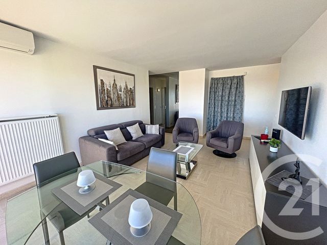 Appartement F2 à vendre - 2 pièces - 49,22 m2 - Mandelieu La Napoule - 06 - PROVENCE-ALPES-COTE-D-AZUR