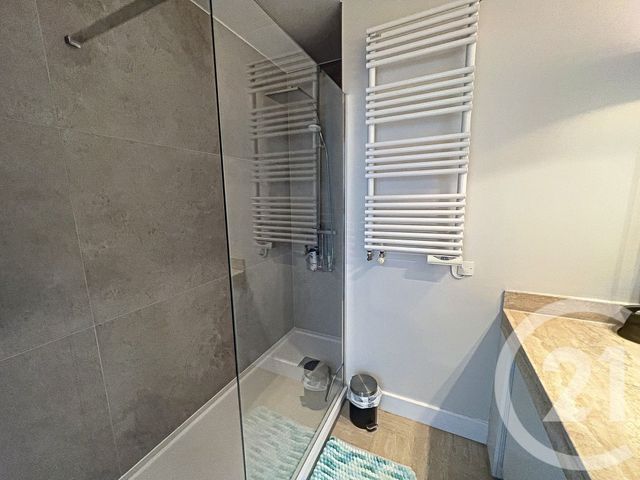 Appartement F2 à vendre - 2 pièces - 49,22 m2 - Mandelieu La Napoule - 06 - PROVENCE-ALPES-COTE-D-AZUR