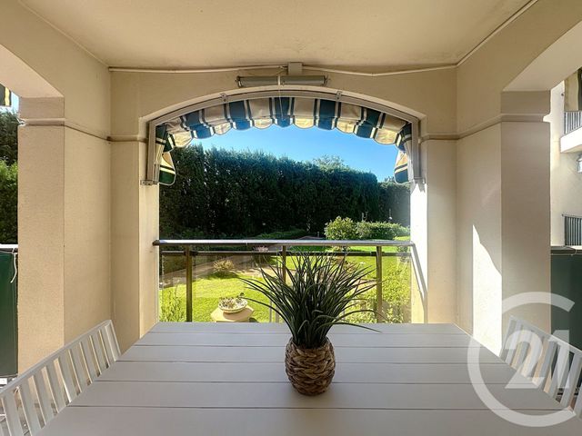 Appartement F3 à vendre - 3 pièces - 87,97 m2 - Mandelieu La Napoule - 06 - PROVENCE-ALPES-COTE-D-AZUR