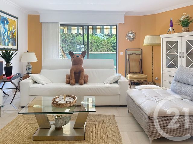 Appartement F3 à vendre - 3 pièces - 87,97 m2 - Mandelieu La Napoule - 06 - PROVENCE-ALPES-COTE-D-AZUR