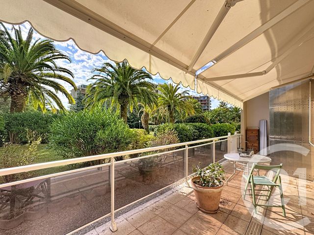 Appartement F7 et + à vendre - 7 pièces - 169,77 m2 - Mandelieu La Napoule - 06 - PROVENCE-ALPES-COTE-D-AZUR