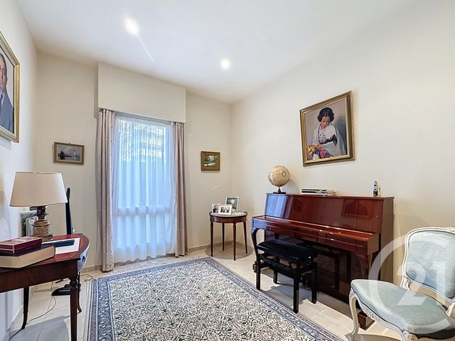 Appartement F7 et + à vendre - 7 pièces - 169,77 m2 - Mandelieu La Napoule - 06 - PROVENCE-ALPES-COTE-D-AZUR