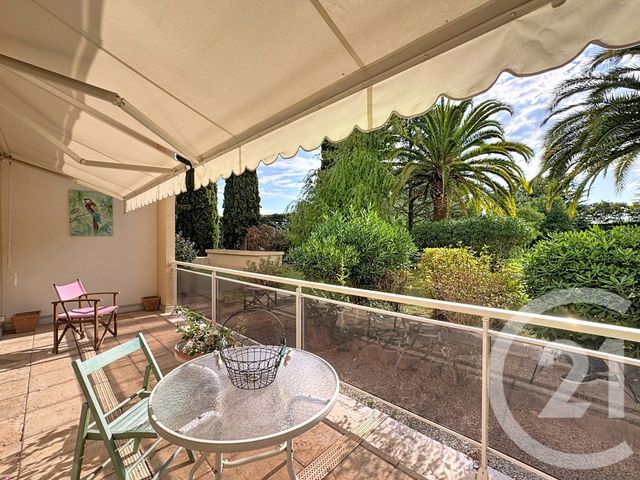 Appartement F7 et + à vendre - 7 pièces - 169,77 m2 - Mandelieu La Napoule - 06 - PROVENCE-ALPES-COTE-D-AZUR