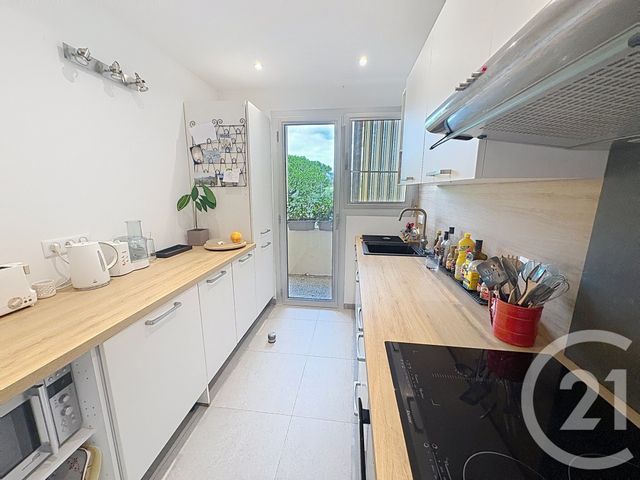 Appartement F3 &agrave; vendre - 3 pi&egrave;ces - 65,38 m2 - Mandelieu La Napoule - 06 - PROVENCE-ALPES-COTE-D-AZUR