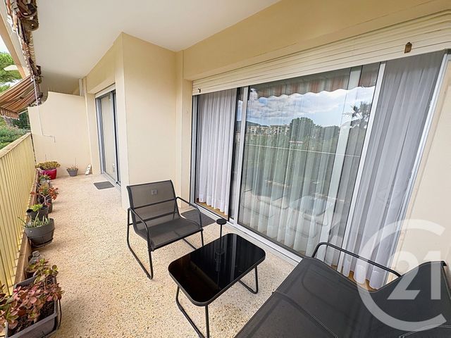Appartement F3 &agrave; vendre - 3 pi&egrave;ces - 65,38 m2 - Mandelieu La Napoule - 06 - PROVENCE-ALPES-COTE-D-AZUR