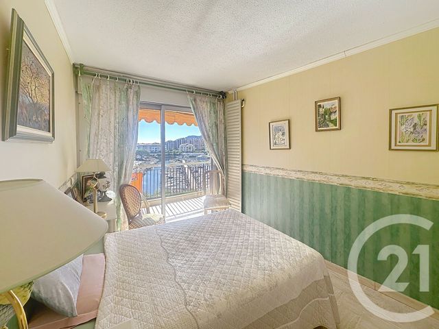 Appartement F2 à vendre - 2 pièces - 54,79 m2 - Mandelieu La Napoule - 06 - PROVENCE-ALPES-COTE-D-AZUR